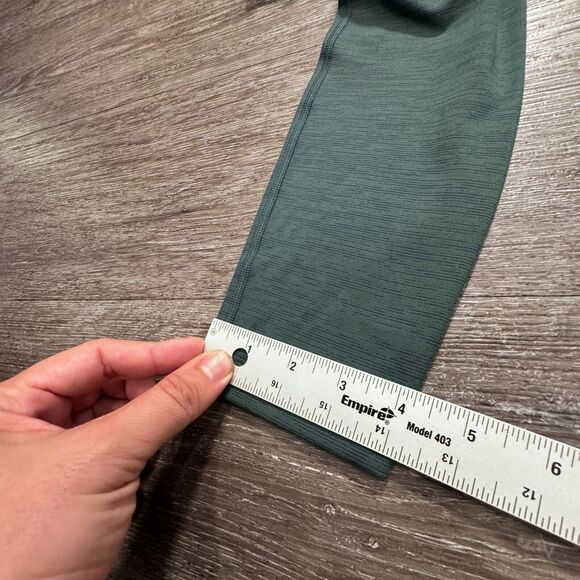 Outdoor Voices Leggings Womens Small Green Compression‎ Training Workout Capri - Picture 11 of 11